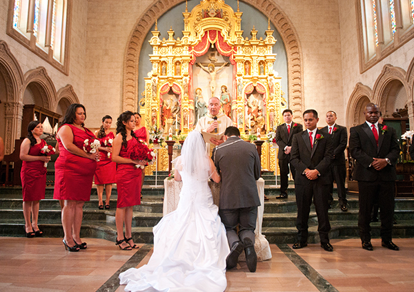 For a pays filipino wedding? who Filipino Weddings: