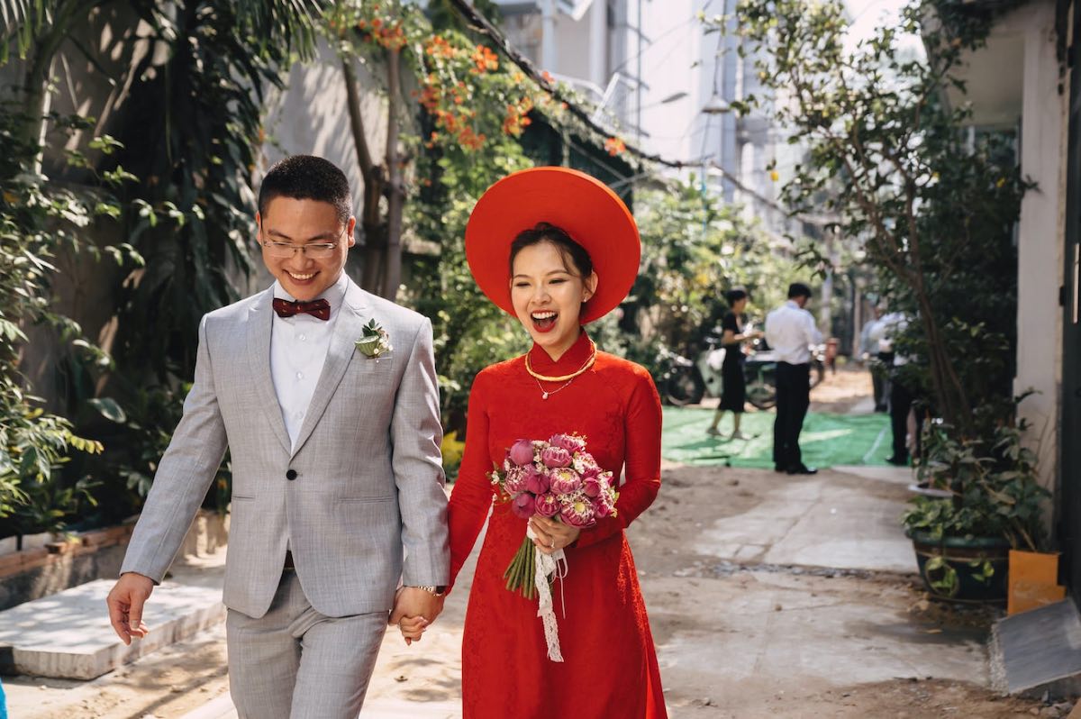 What Color Should You Not Wear To A Vietnamese Wedding