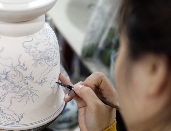 Vietnamese ceramic motifs patterns